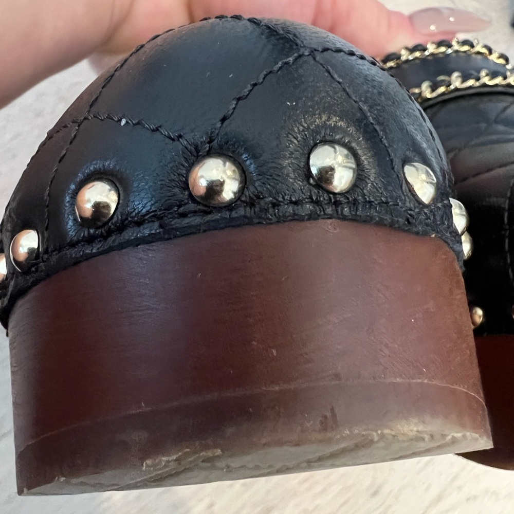 Authentic Chanel Mules - Picture 4 of 11